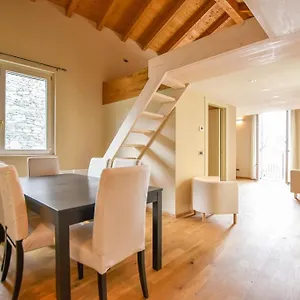Charming Moment Di Porta - Jolie Maison Luino